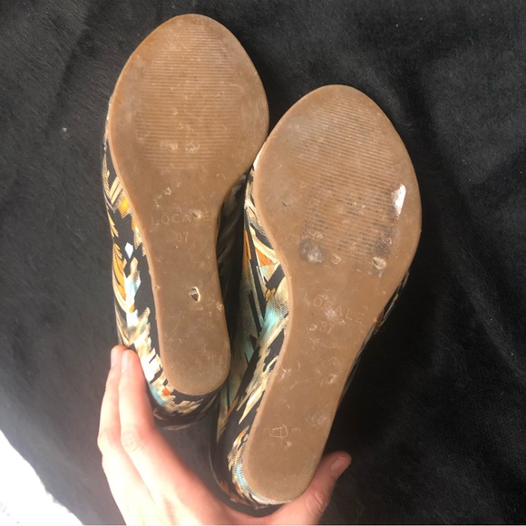 LOCALE 4” sz37 comfy wedge - Picture 5 of 6